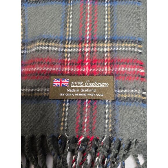 Vintage Gray & Red Tartan 100% Cashmere Scarf With Fringe old money warm soft - Picture 2 of 5